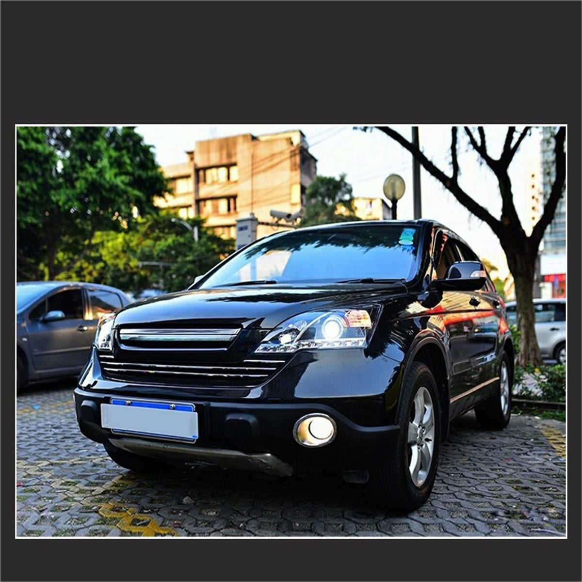 1 Pair Headlights with DRL H882